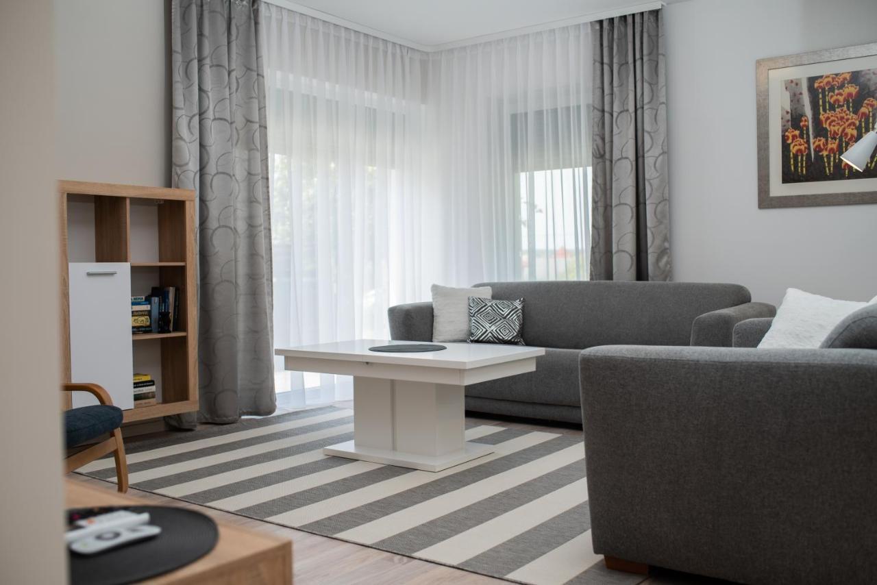 Twins Apartman Heviz Bagian luar foto