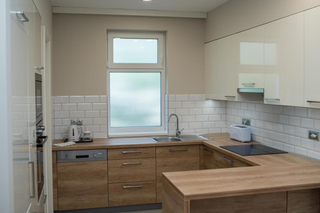 Twins Apartman Heviz Bagian luar foto